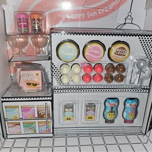MGA's Mini Verse Make It Mini Ice Cream Social Playset